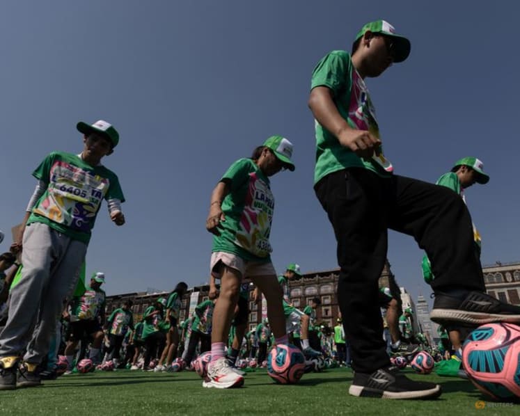 Mexico breaks Guinness World Record for largest soccer class ahead of World Cup