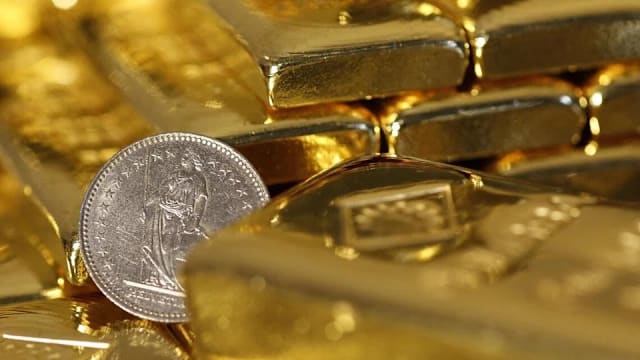 市场忧贸易战重燃 亚太股市下跌金银价创新高