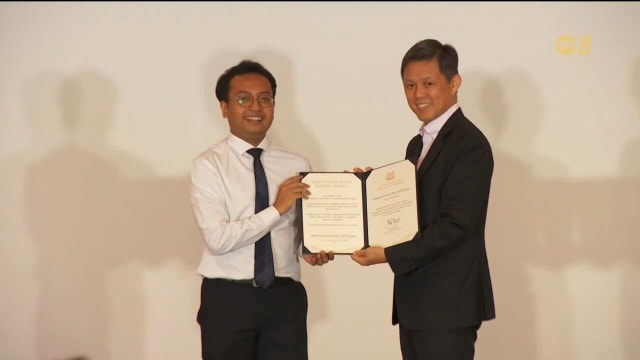 今年共有54名学生获颁公共服务委员会奖学金