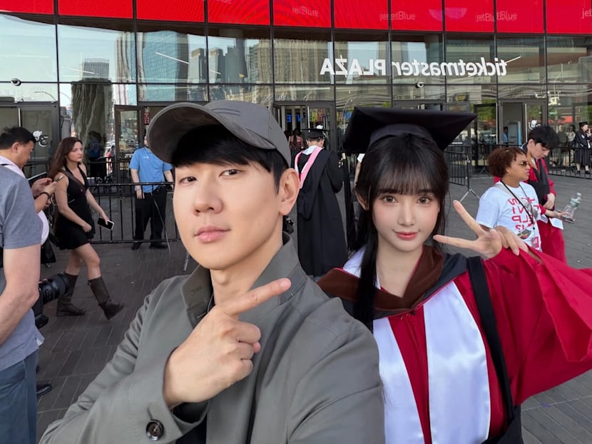 JJ Lin attends girlfriend’s graduation ceremony in New York with his ...