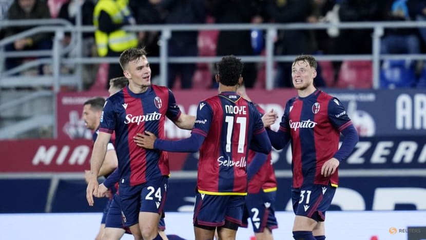 Napoli held at Bologna, waste chance to close on Inter