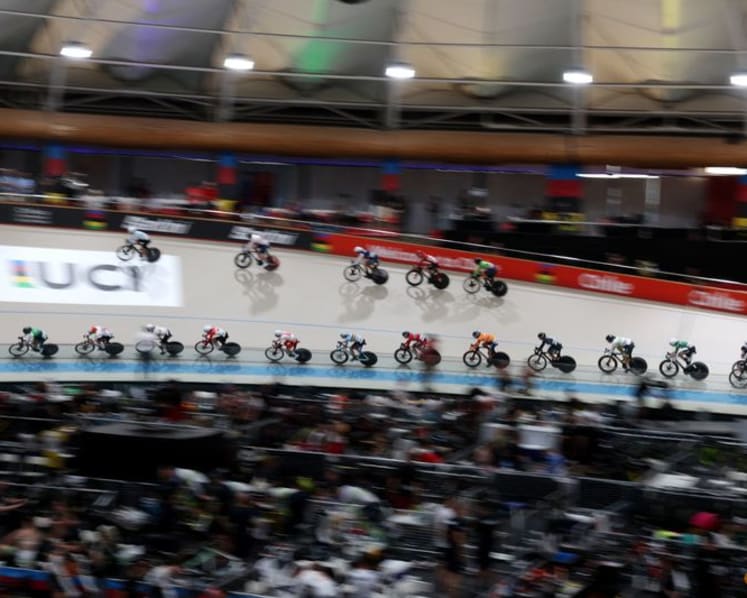 Golden Dutch dominate day one of world track championships