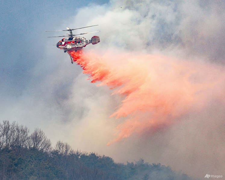 South Korea firefighting helicopter crashes, killing pilot