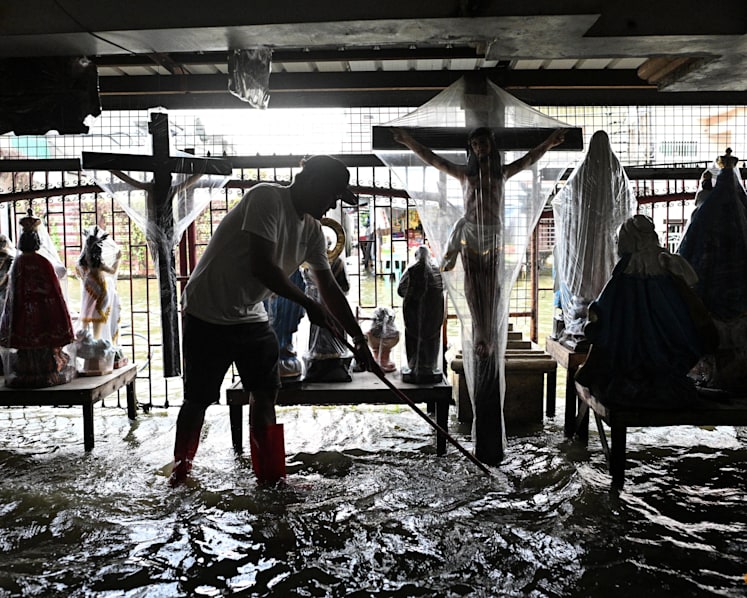 Typhoon Matmo strengthens, prompting China to evacuate 150,000 people ahead of landfall