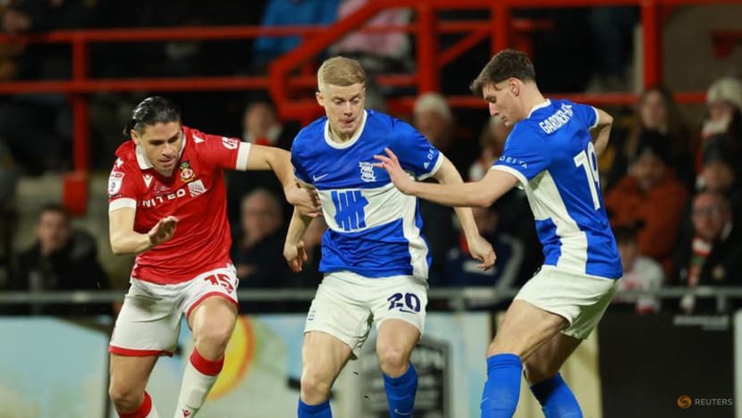 Wrexham, Birmingham share spoils in Hollywood derby
