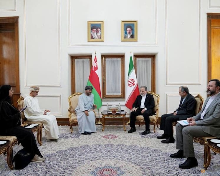 Iran and Oman discuss temporary Hormuz corridor as impasse with US drags on