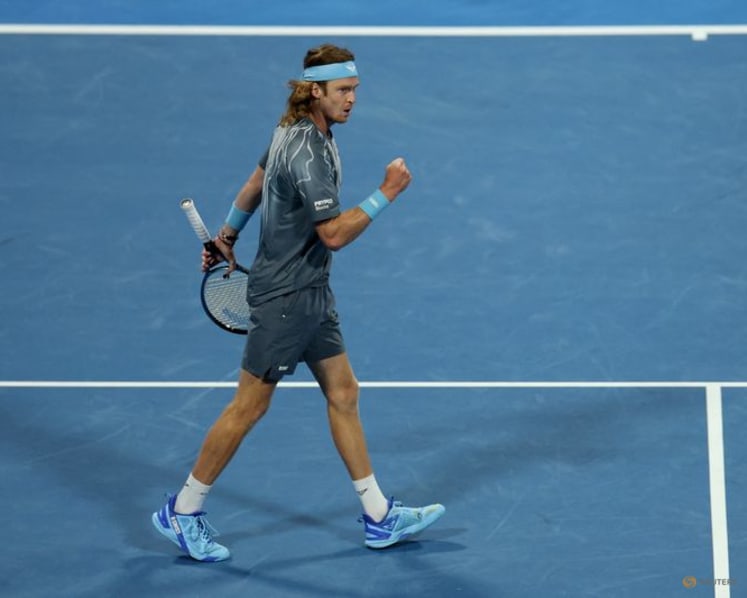 Alcaraz defeats Rublev to reach Qatar Open final against Fils