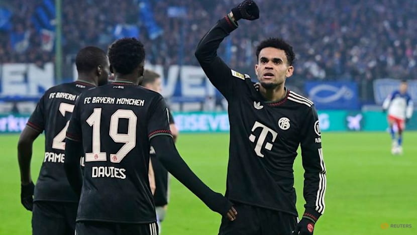 Bundesliga leaders Bayern Munich held 2-2 at Hamburg