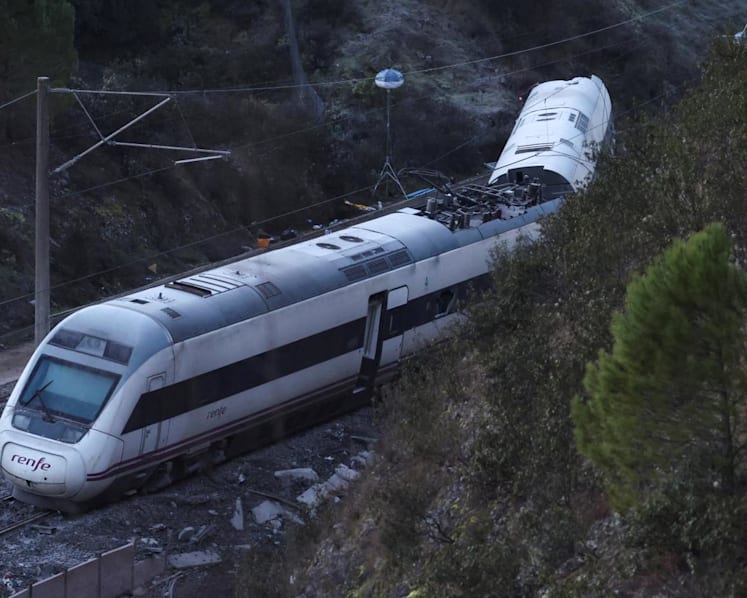 At least 39 dead in Spain after two high-speed trains collide