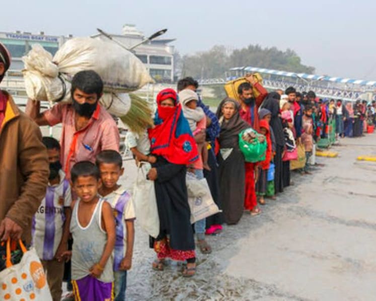 India finds boat adrift with Rohingya refugees; 8 dead