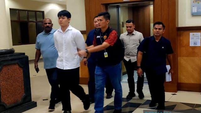 鸡骨头赠流浪汉 马国网红被罚逾1万元