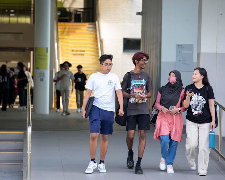 'I envy young men and women': PM Lee believes youths today start from a better position than past generations