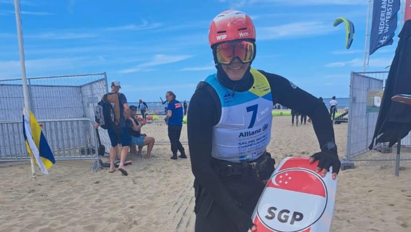 16-year-old Singapore kitefoiler Maximilian Maeder crowned world champion 16-year-old Singapore kitefoiler Maximilian Maeder crowned world champion