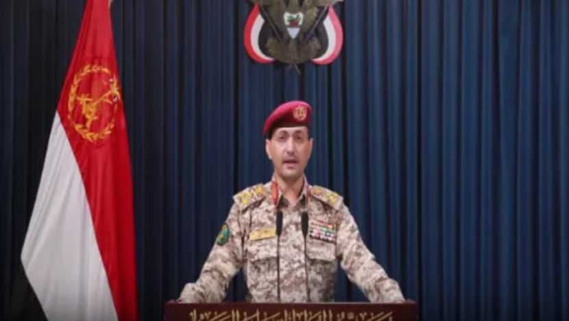 Houthi dakwa lancar peluru berpandu ke atas lapangan terbang Israel Houthi dakwa lancar peluru berpandu ke atas lapangan terbang Israel