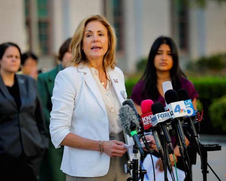 Social media addiction trial takes new turn with therapist's testimony