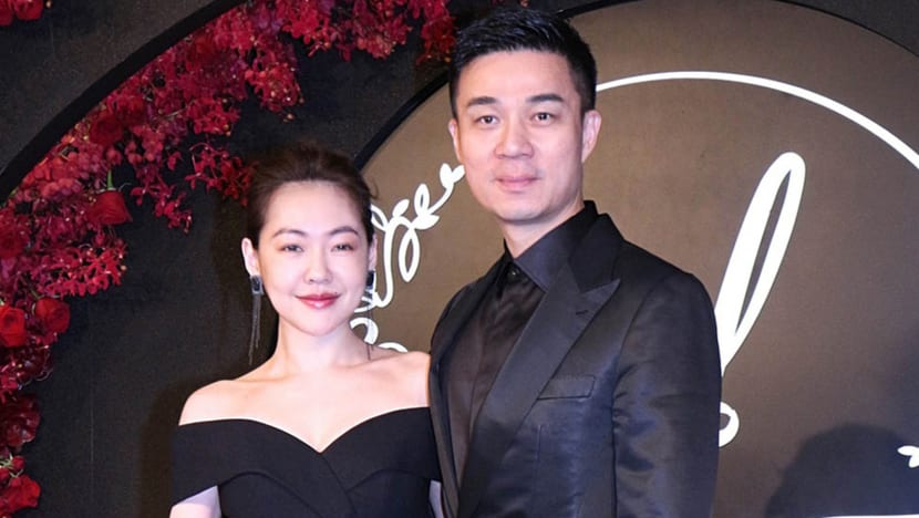 Dee Hsu Hit By Rumours That She's A Victim Of Domestic Violence For The Umpteenth Time Dee Hsu Hit By Rumours That She's A Victim Of Domestic Violence For The Umpteenth Time