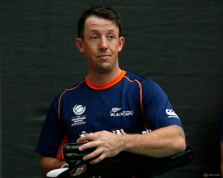 New Zealand batting coach Ronchi to quit after India series, join Melbourne Renegades