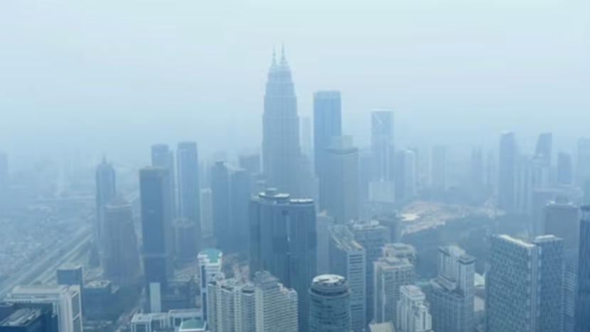 JEREBU RENTAS SEMPADAN: Keadaan di Malaysia bertambah baik; 14 kawasan masih catat IPU tidak sihat