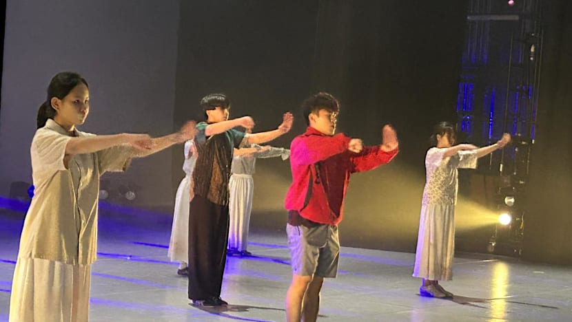 BERITA+ Pementasan berbilang genre tari pelajar RP sanjung kisah Zubir Said