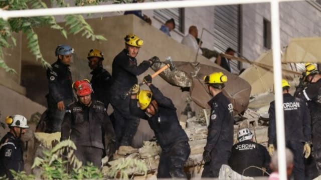 约旦一大楼倒塌 造成至少五人死亡