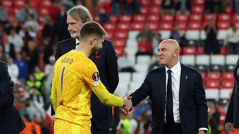 Tottenham chairman Levy steps down after nearly 25 years