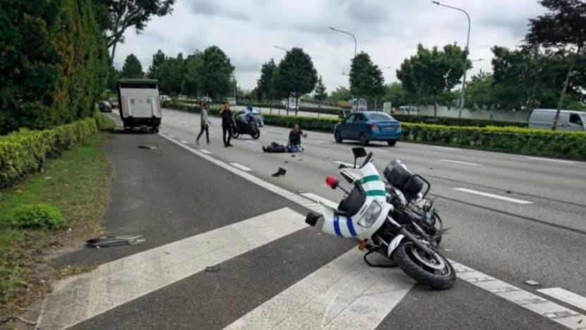 Remaja terlibat kes kematian pegawai LTA dikenakan tuduhan baharu; mohon ikat jamin Remaja terlibat kes kematian pegawai LTA dikenakan tuduhan baharu; mohon ikat jamin