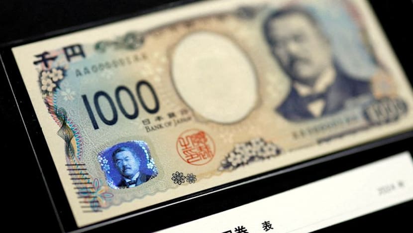 Yen jumps on BOJ hike bets, dollar slips on Waller comments