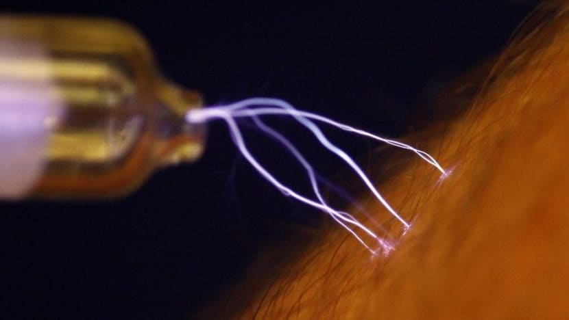 26 maut di Congo setelah kabel elektrik berkuasa tinggi putus disambar petir 