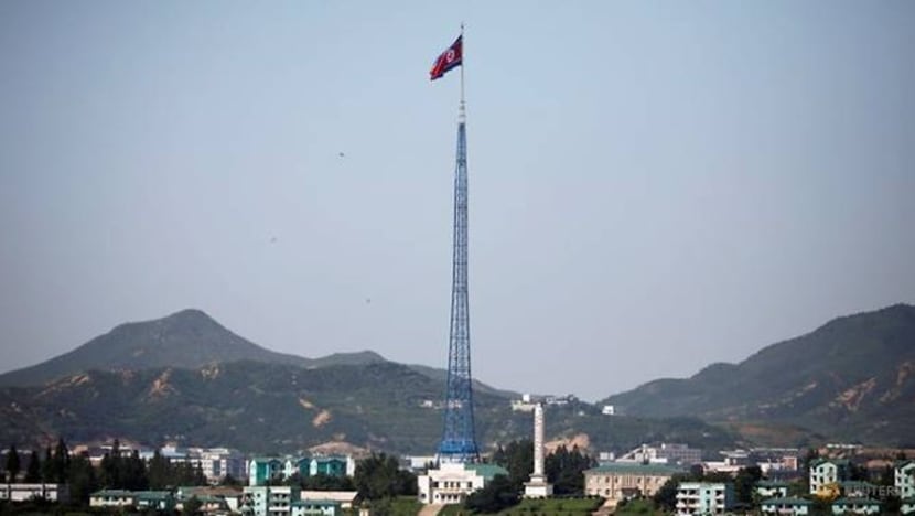Korea Utara lancar peluru berpandu jarak dekat Korea Utara lancar peluru berpandu jarak dekat