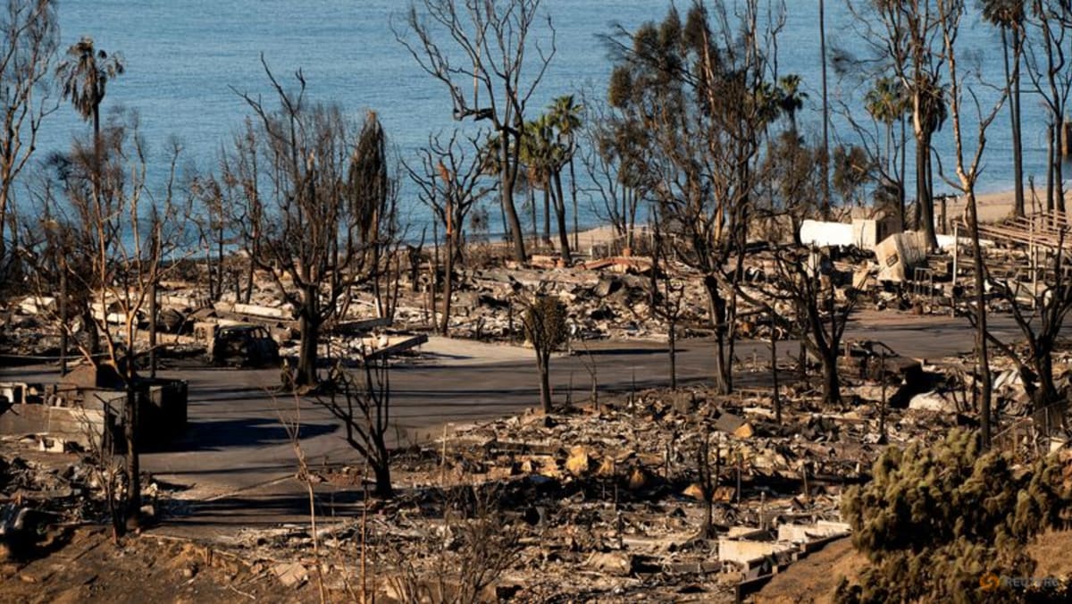 Trump to visit North Carolina and Los Angeles in disaster tour Trump to visit North Carolina and Los Angeles in disaster tour