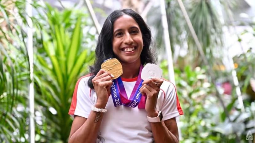 Ratu pecut Sukan Asia Shanti Pereira terima sambutan hangat setibanya di Changi