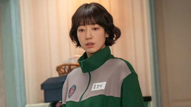 “Undercover Miss Hong”收视火热，朴信惠却陷逃税疑云　网质疑：一人公司藏玄机？