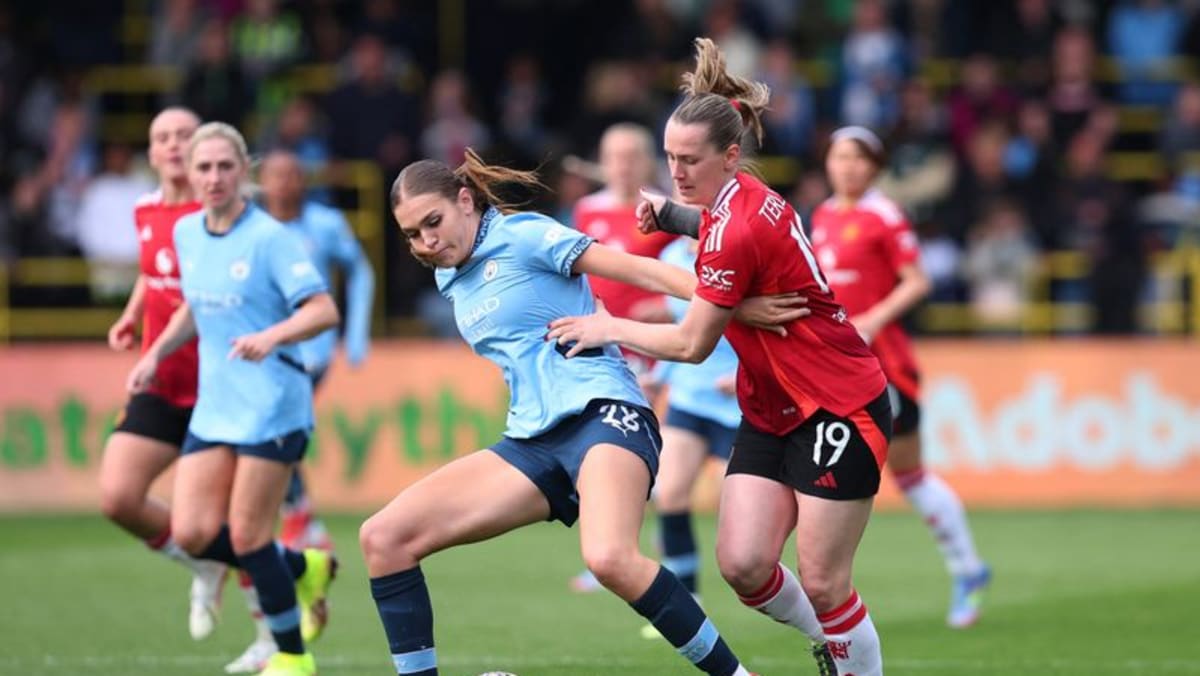 Man United beat Man City to set up Women's FA Cup final showdown with Chelsea