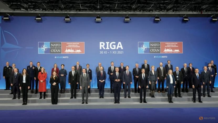 Putin hits back as NATO warns Moscow against attacking Ukraine Putin hits back as NATO warns Moscow against attacking Ukraine