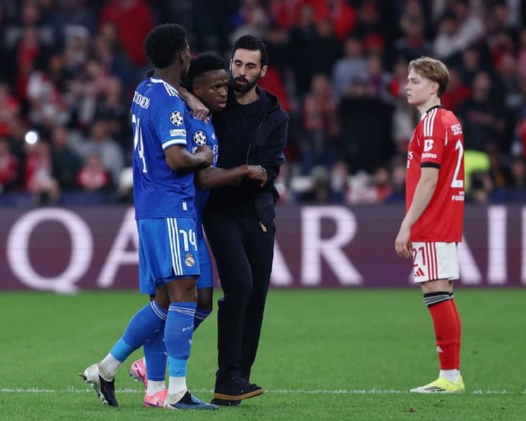 Real Madrid game at Benfica suspended after Vinicius alleges racist slur