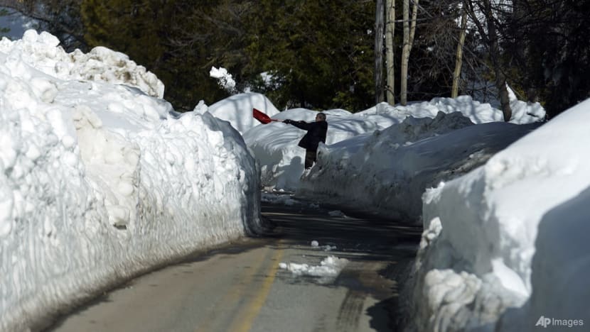 New atmospheric river storm barrels toward California