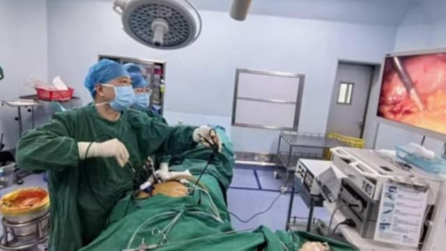 极端节食暴瘦25公斤 中国女大学生被迫切除胆囊