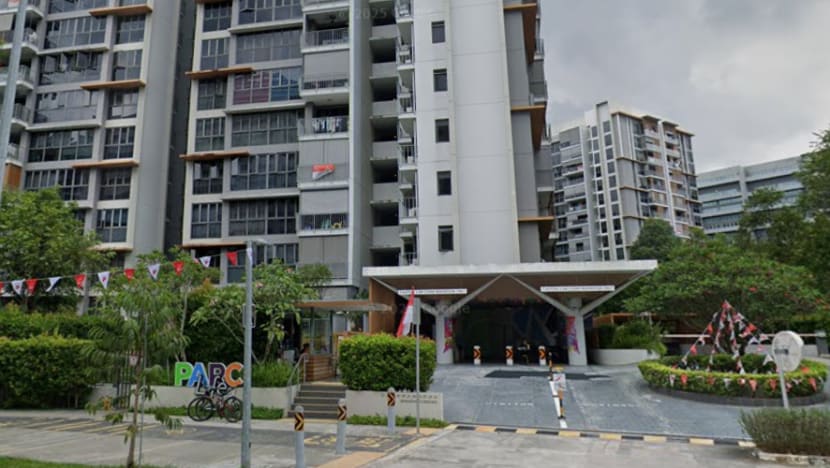 Contractor fined S$15,000 for bribes to condominium manager in exchange for jobs Contractor fined S$15,000 for bribes to condominium manager in exchange for jobs