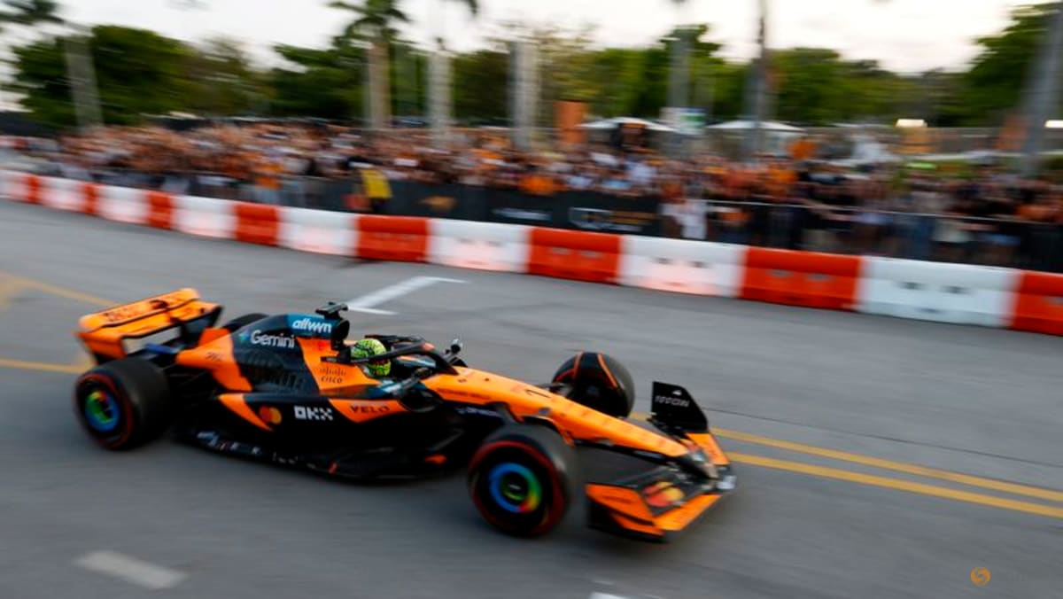 McLaren join Ferrari as only F1 teams to make 1,000 GP starts