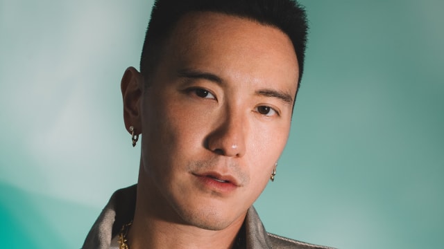 王阳明“不比娘炮动作”　言论烧到中国网络