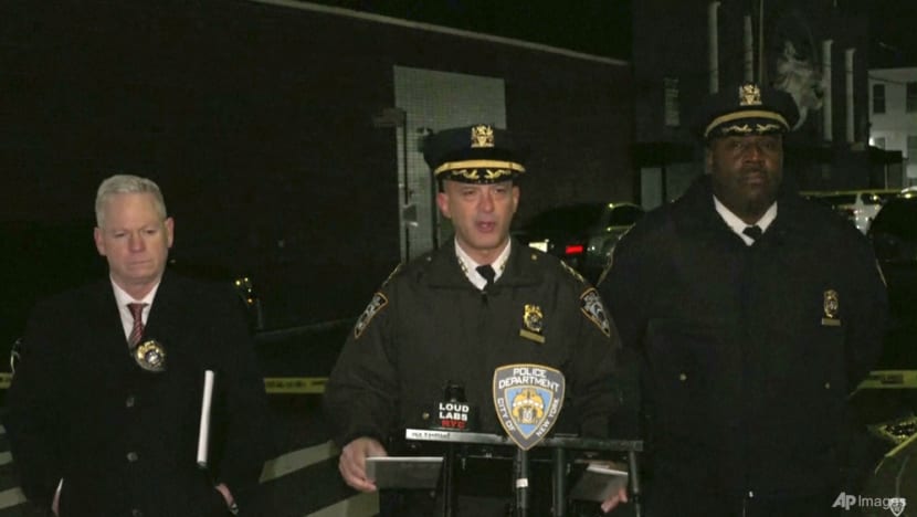 10 people injured in New York City shooting incident, NYPD says 10 people injured in New York City shooting incident, NYPD says