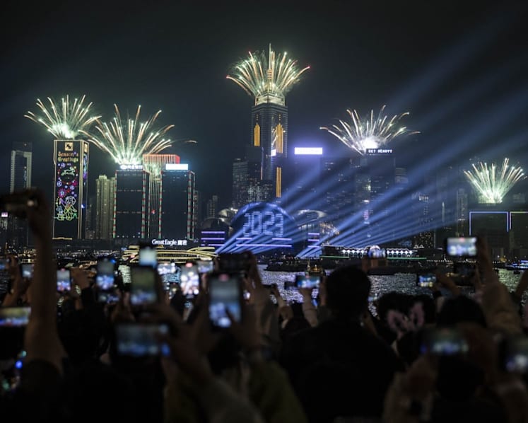 Highlights: Asia welcomes the new year, shaking off COVID-19 to celebrate 2023