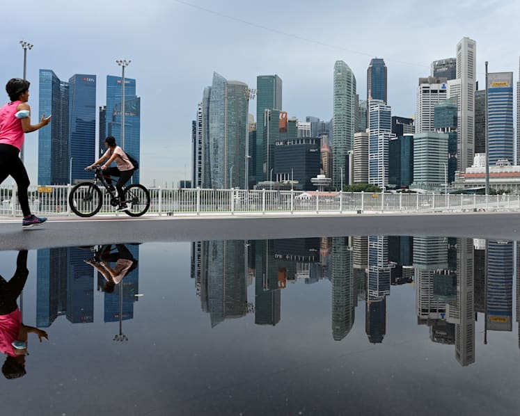 Singapore economy posts higher than expected 7.6% growth in 2021: MTI