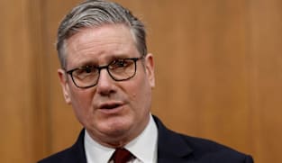 UK joins global push to rein in children's screen use with national guidance