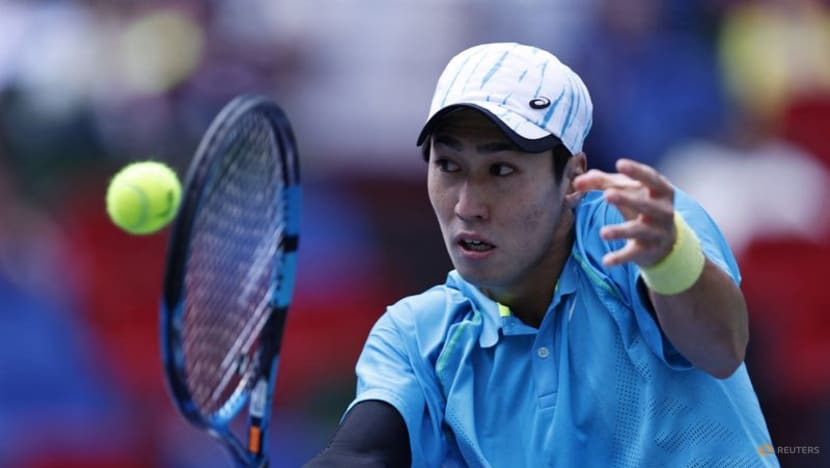 Japan's Watanuki feels the love from Pepsi after mid-match swig