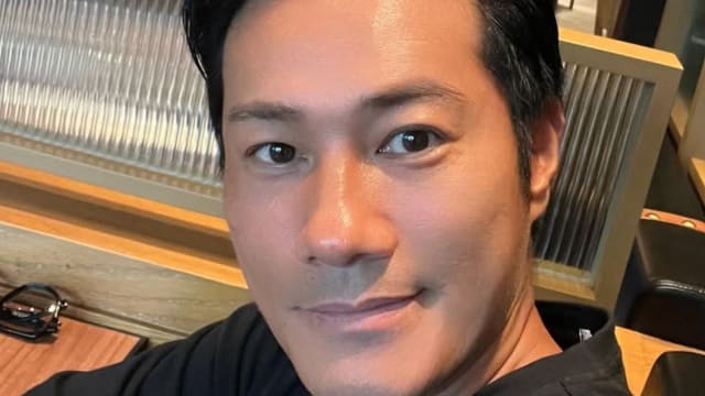 当街遭砍3刀“脸皮整片掉下来”，港男星还原恐怖经过