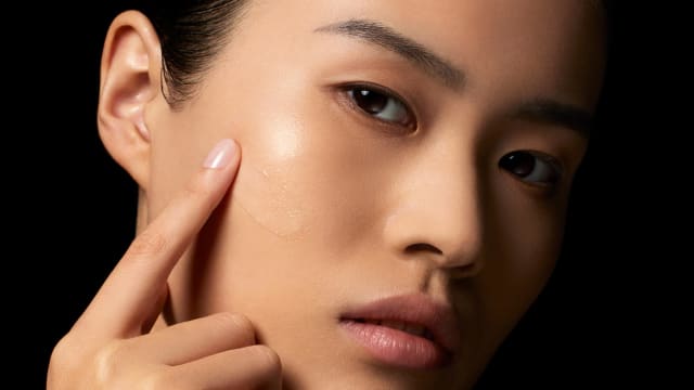2024年最爱护肤品：我们保湿、抗老、防晒、抗痘的秘密全公开！