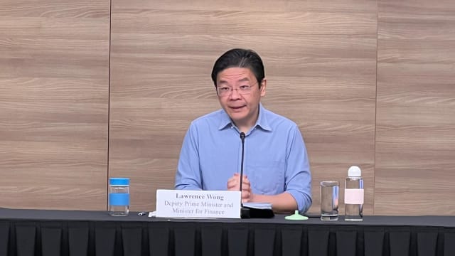 黄循财：政府正在关注国人收入增长 必要时会提供援助