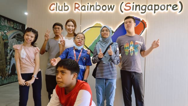 担任彩虹俱乐部宣传大使　陈楚寰传授青少年烘焙技巧