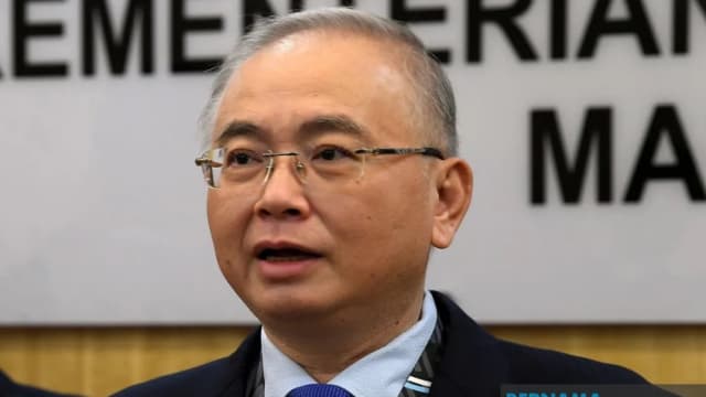 马华上阵42国席 魏家祥亚依淡守土